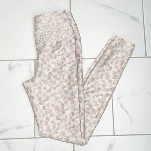 Calia Stay The Path High Waisted Pink White Cheetah Leopard Leggings